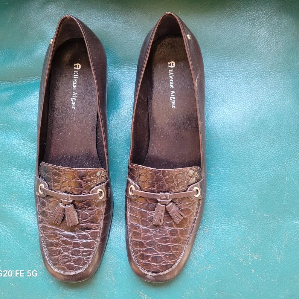 Tasseled Loafers